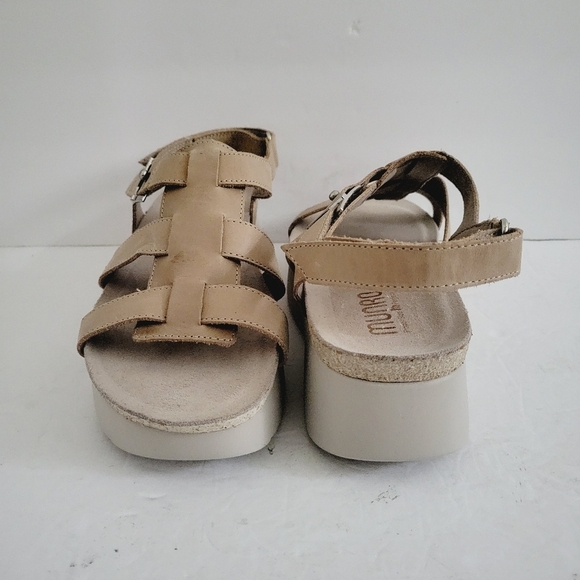 NEW Munro Beige Leather Strappy Sandals Size 9 - Picture 5 of 8